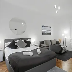  Daire Apartment, Central, 2 Min To U1 Keplerplatz